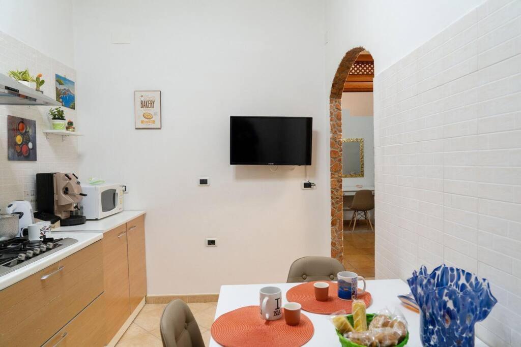 Home Nonna Sabina - Centro Storico Napoli Bagian luar foto