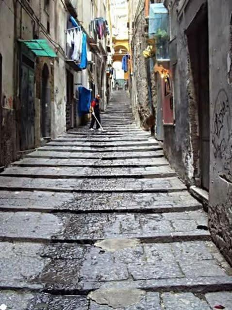 Home Nonna Sabina - Centro Storico Napoli Bagian luar foto